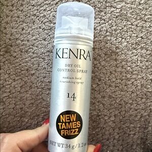 Kenra Dry Oil Control Spray...Medium Hold...New